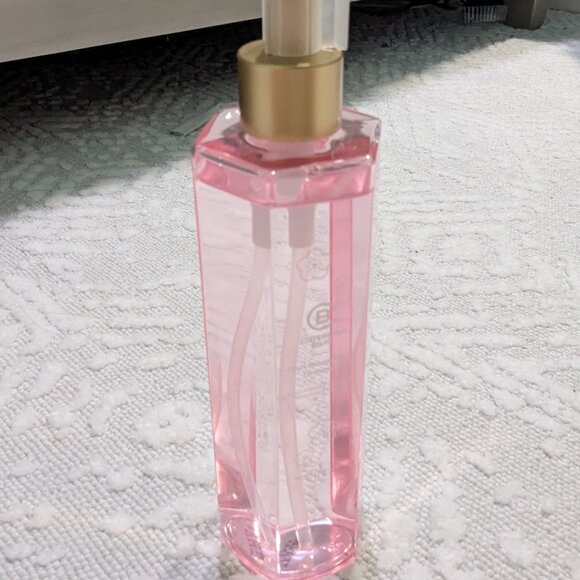 Pink Korean Skincare Bundle - Picture 6 of 12